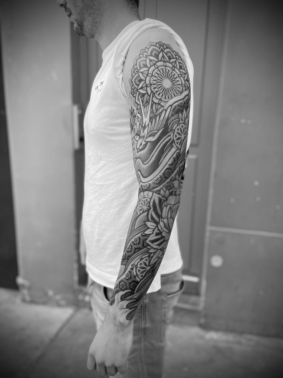 Jeykill tattoo full sleeve