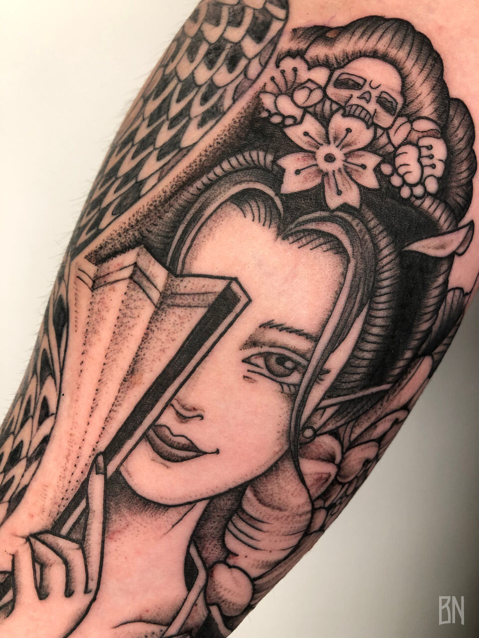 Veenom flash tattoo geisha serpent